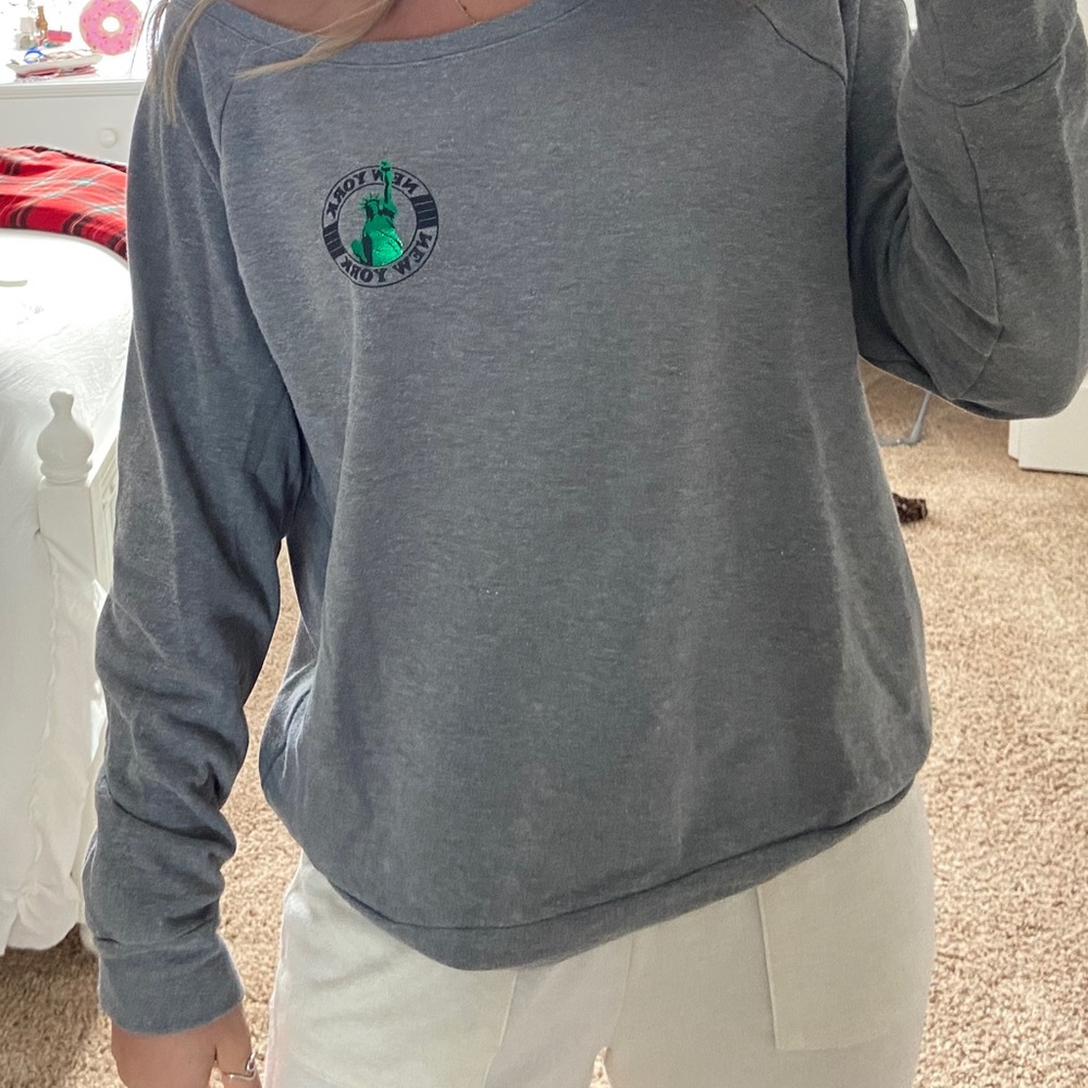 PINK New York City long sleeve